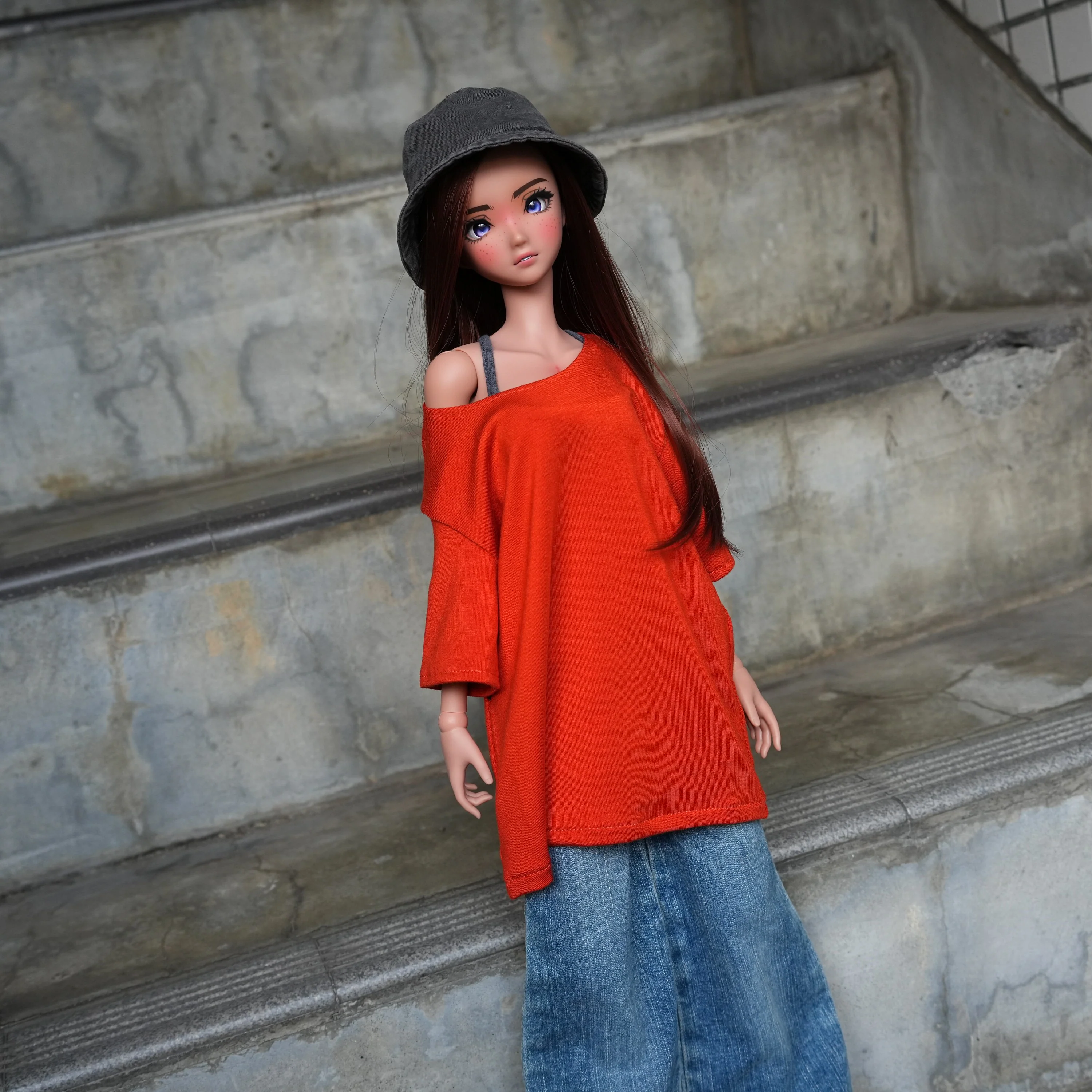 Oversized T-shirt (Red) - Image 7