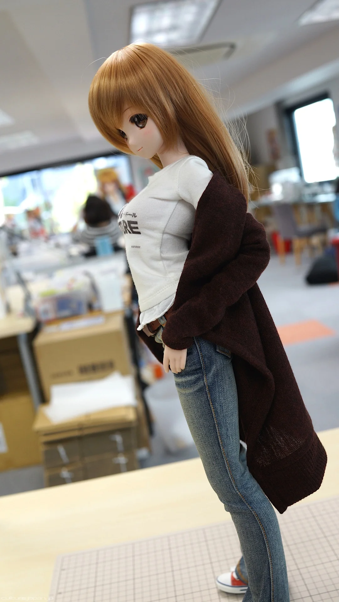 Cardigan Dark Brown - Image 18