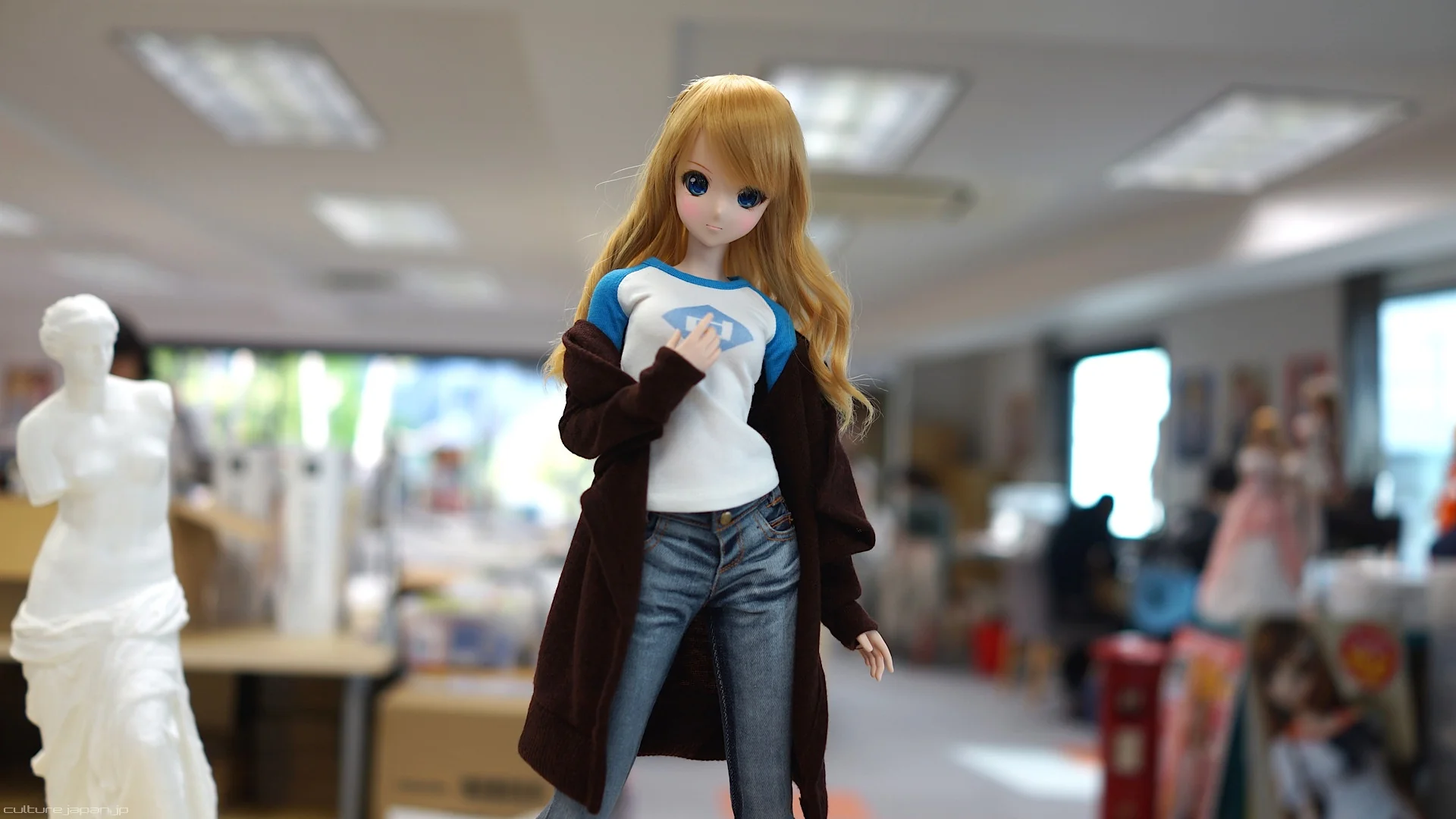 Cardigan Dark Brown - Image 8