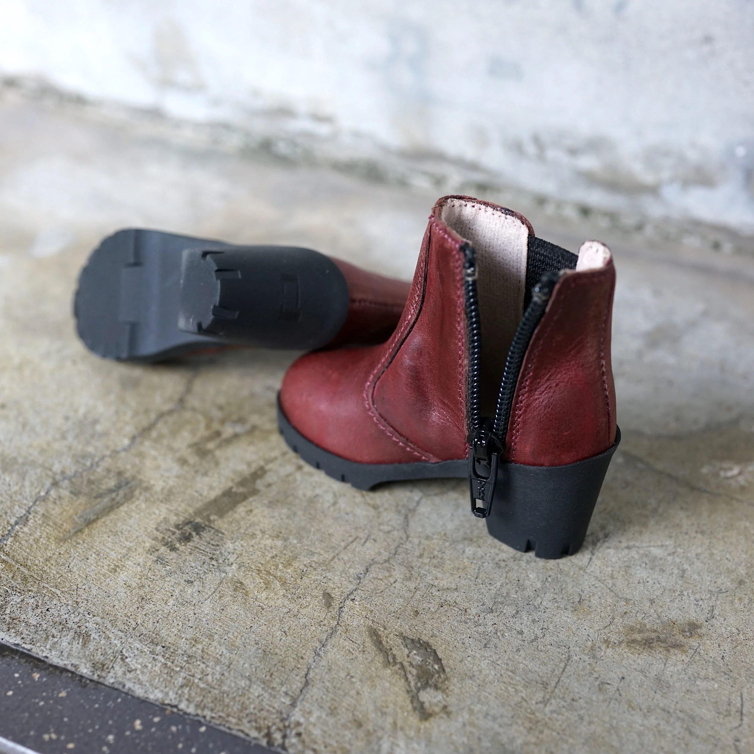 Chelsea Boots (Wine Red) - Image 3
