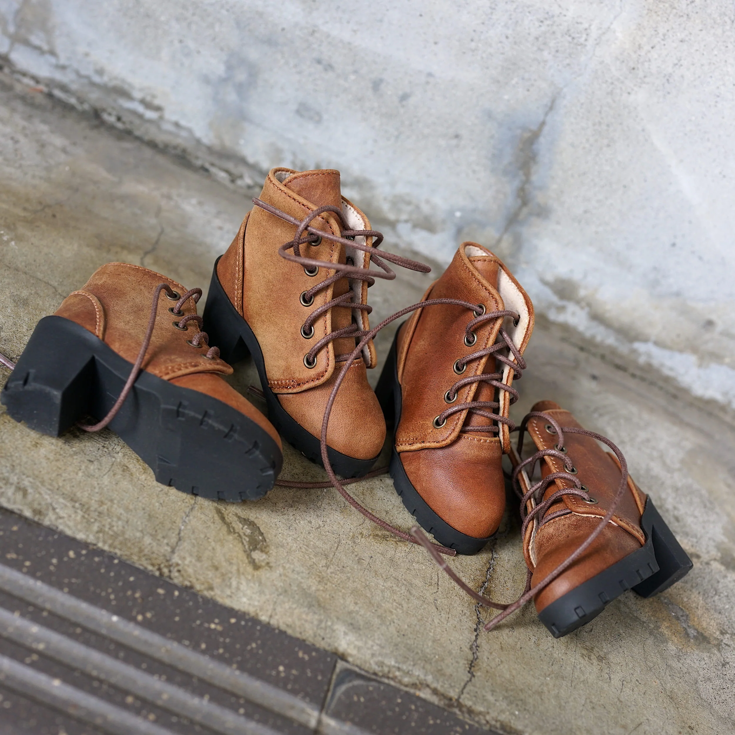 Lace Boots (Brown) - Image 5