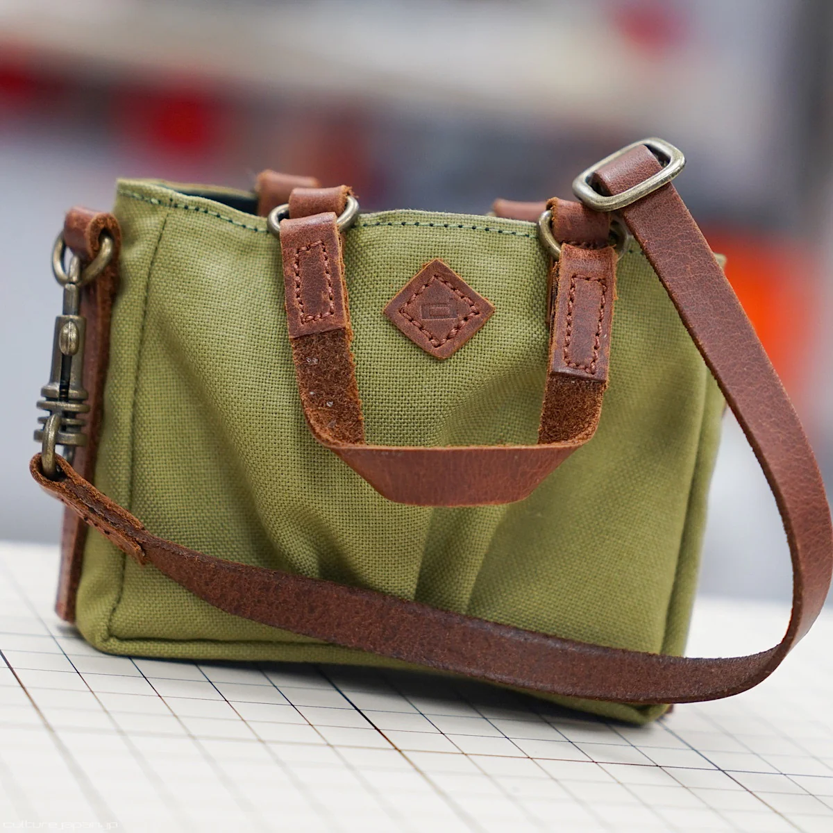 Satchel Bag (green) - Image 8