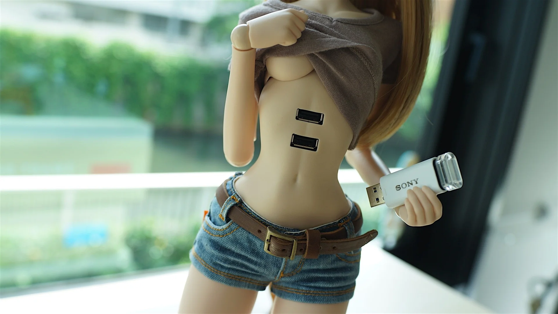 USB Hub Torso for Girls (Milk Color) - Image 4
