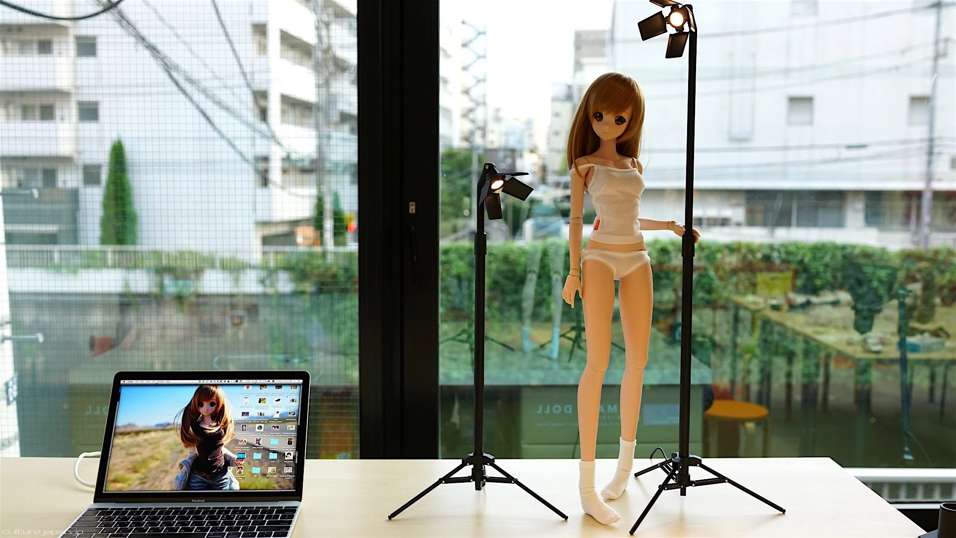 Smart Studio Light - Image 2