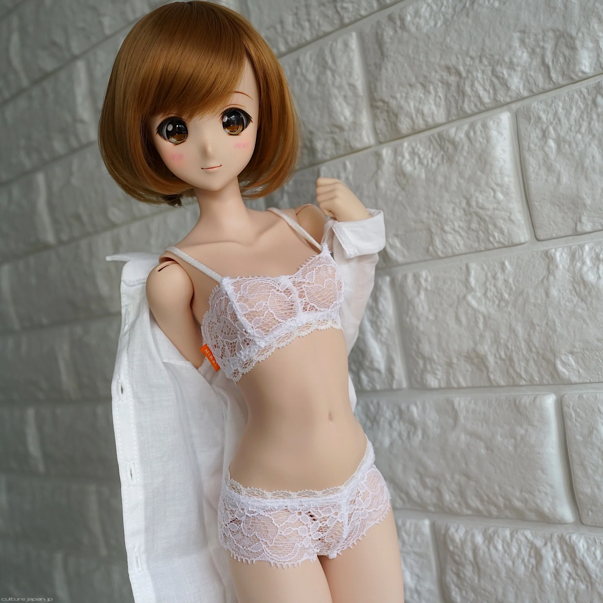 Lace Sports Bra & Shorts Set - Image 4
