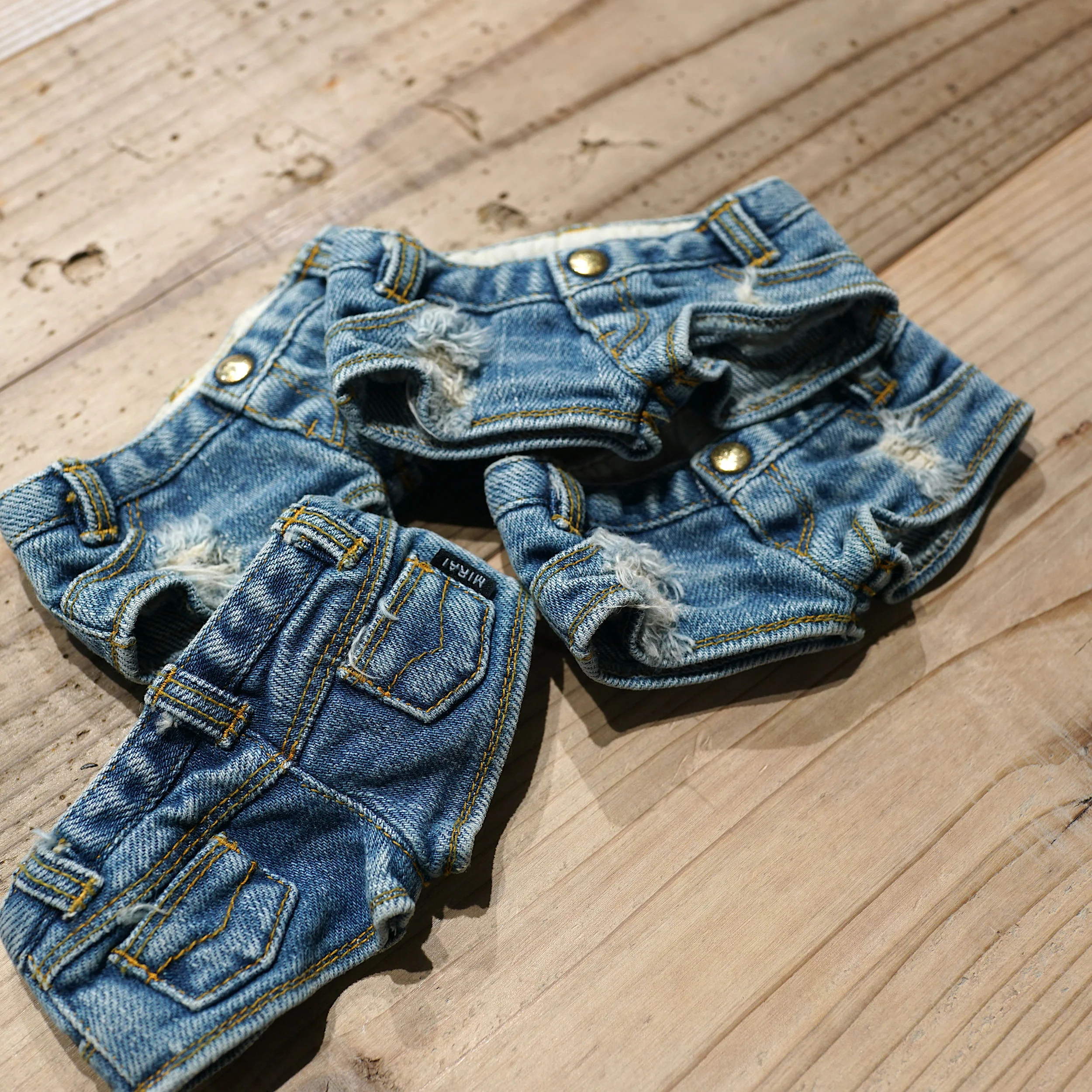 Tokyo Short Jeans - Image 11