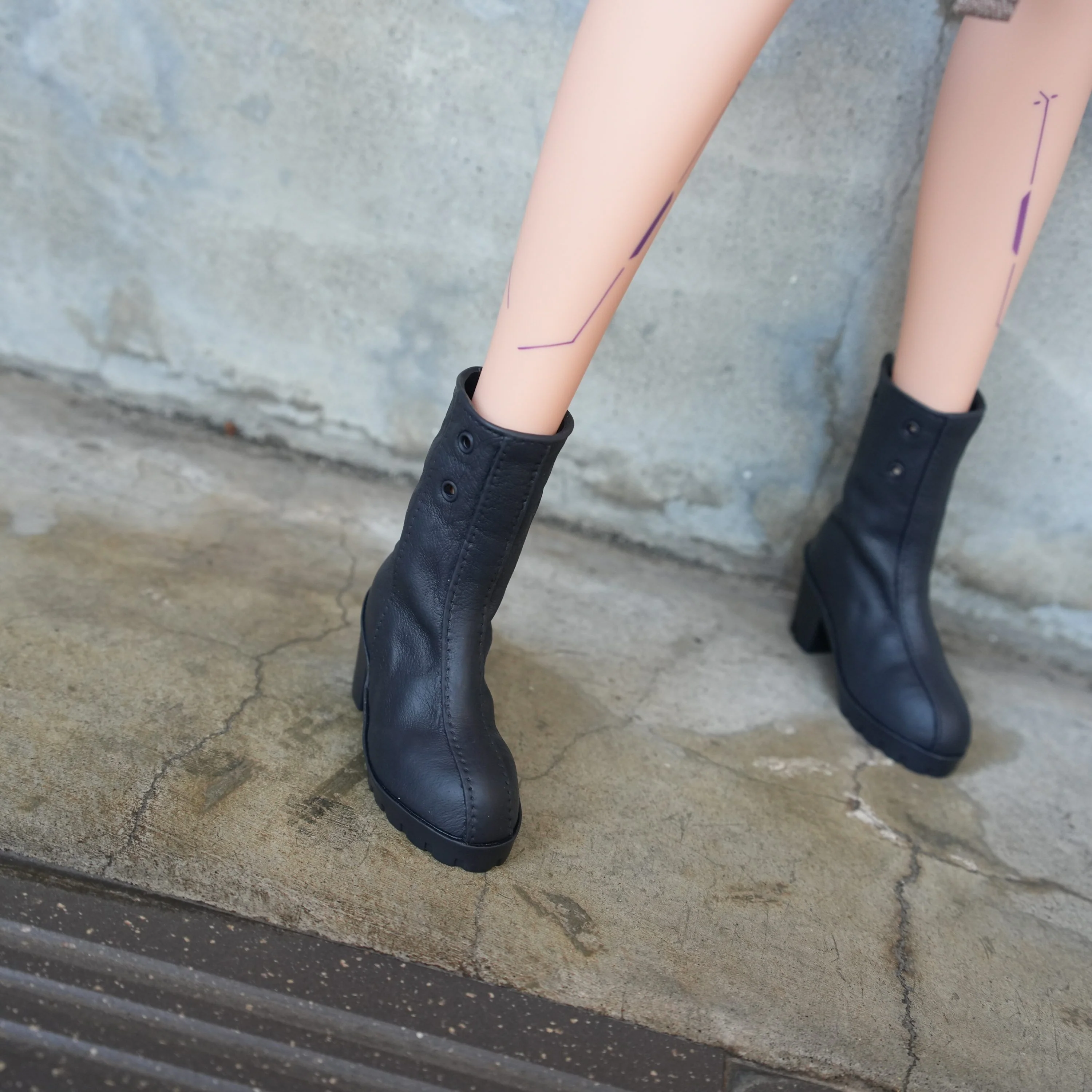 Tripwire Boots (Vinyl Black Navy) - Image 17