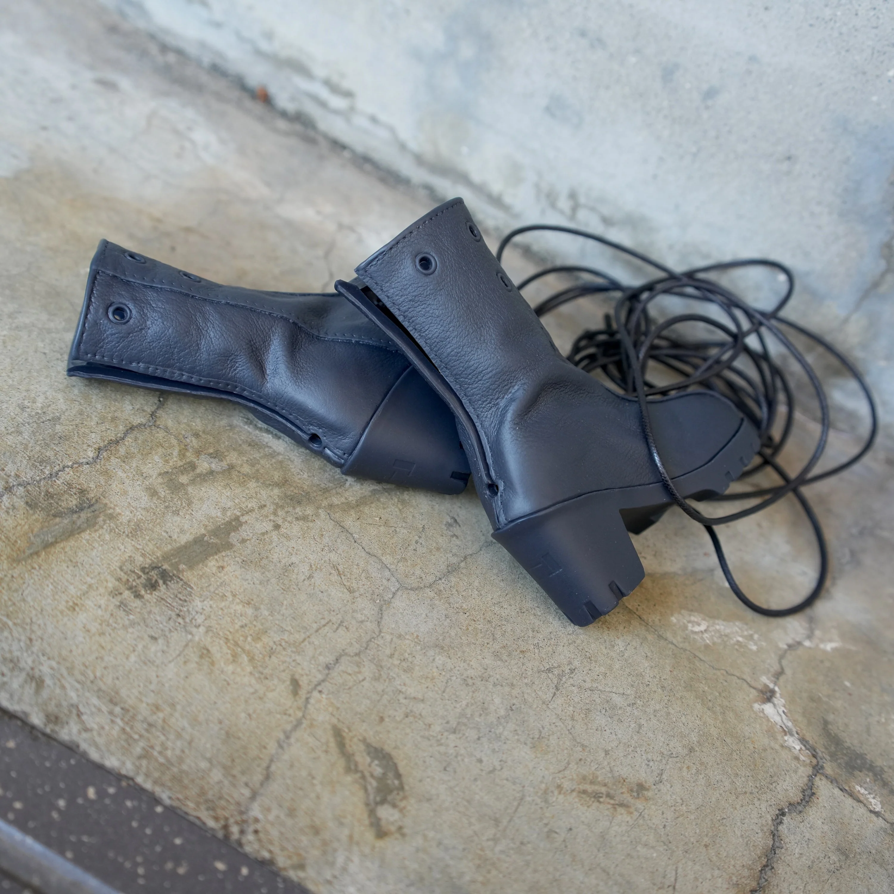 Tripwire Boots (Vinyl Black Navy) - Image 4