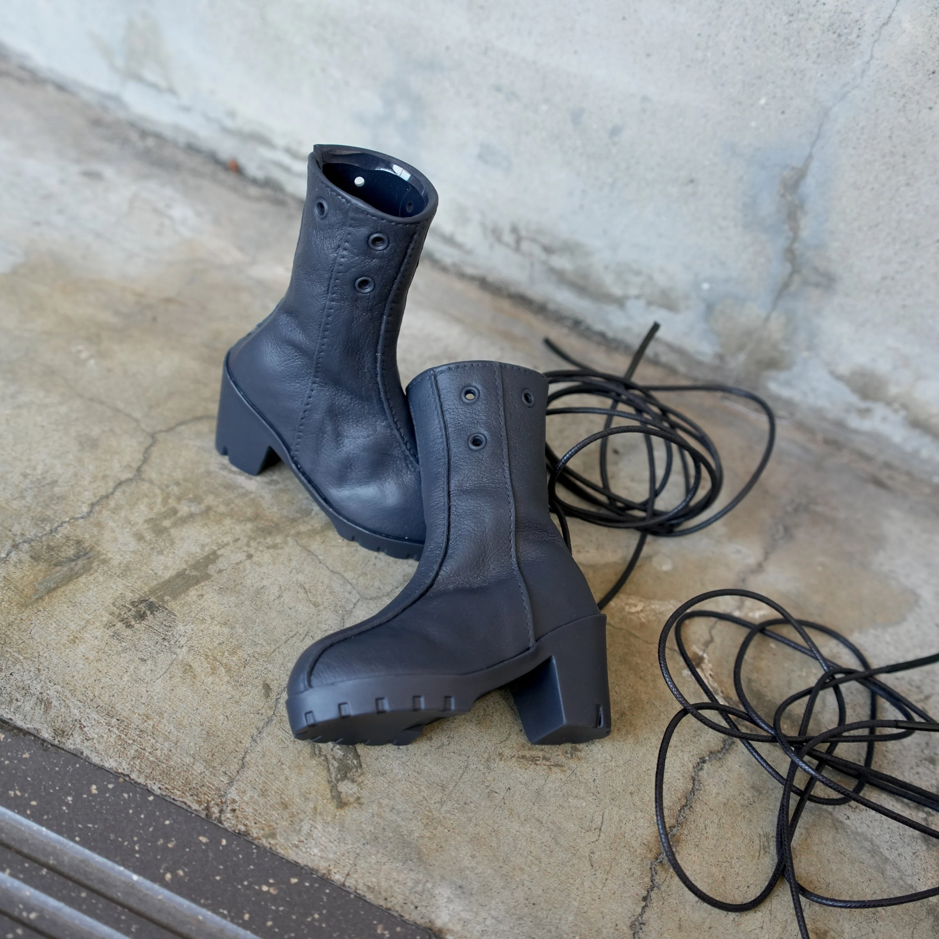 Tripwire Boots (Vinyl Black Navy) - Image 9