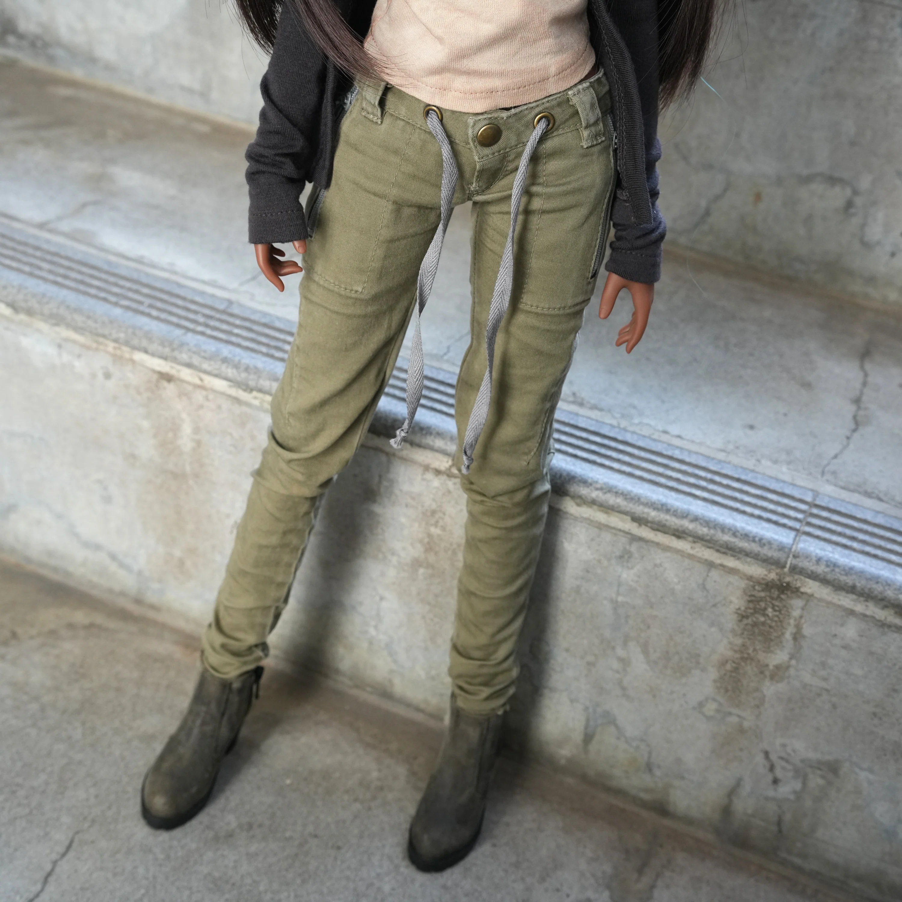 Drawstring Cargo Pants - Image 11