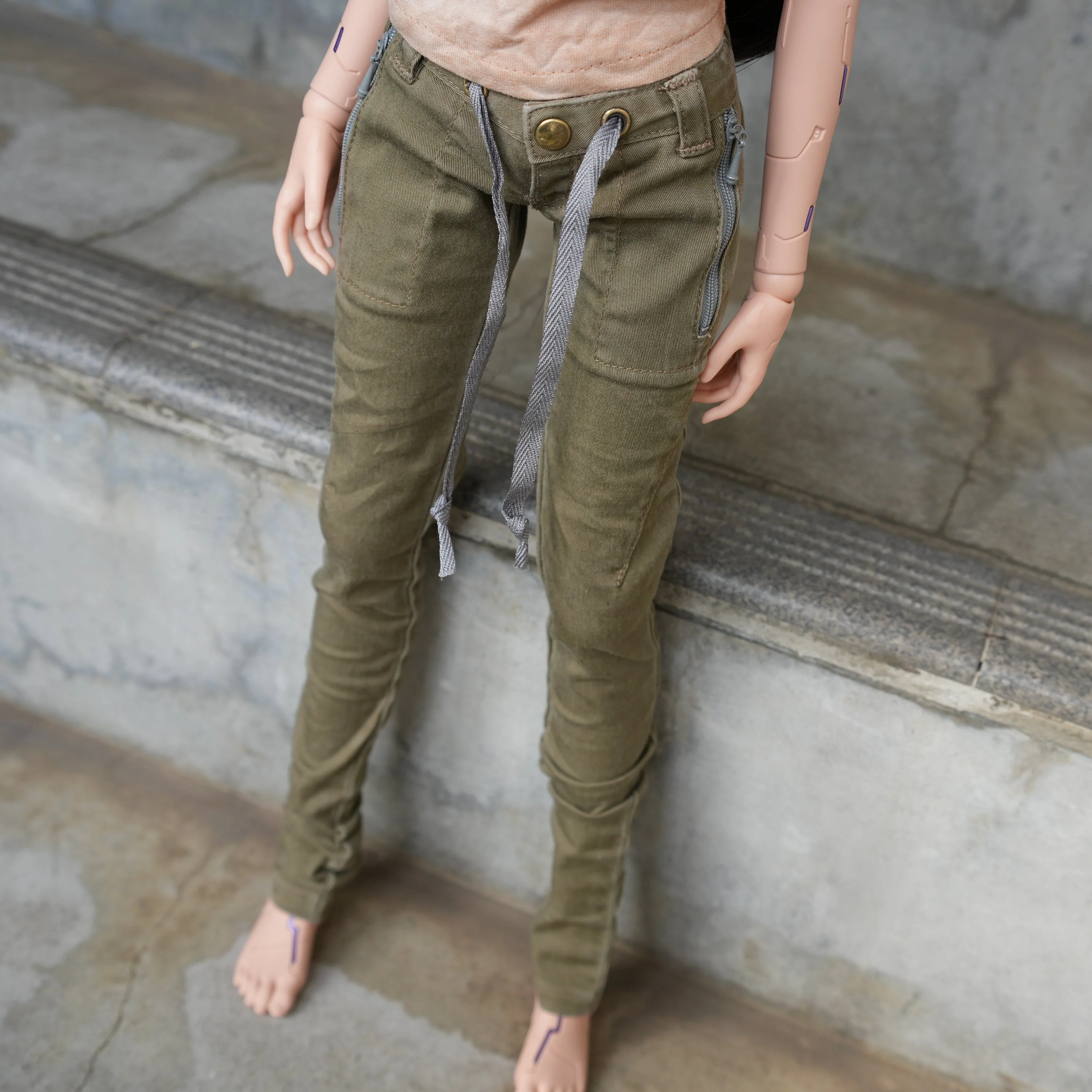 Drawstring Cargo Pants - Image 25