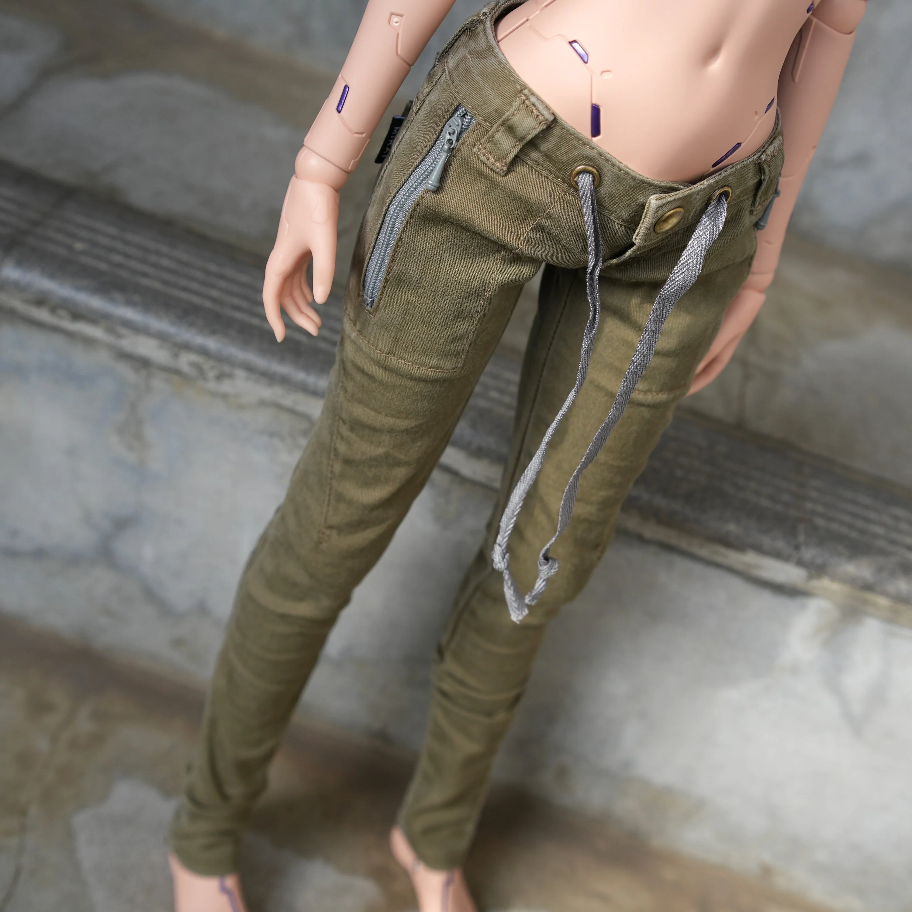 Drawstring Cargo Pants - Image 28