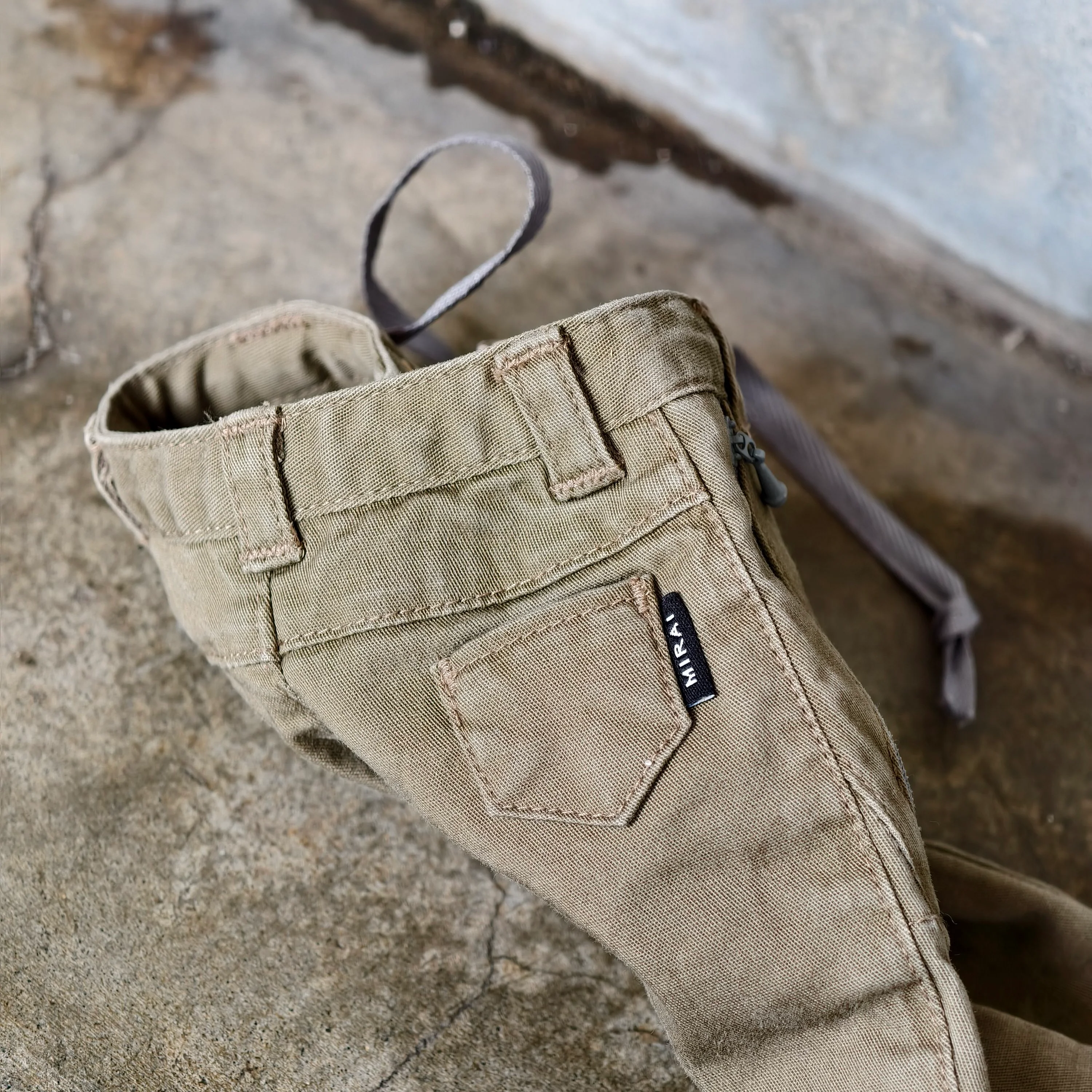 Drawstring Cargo Pants - Image 29